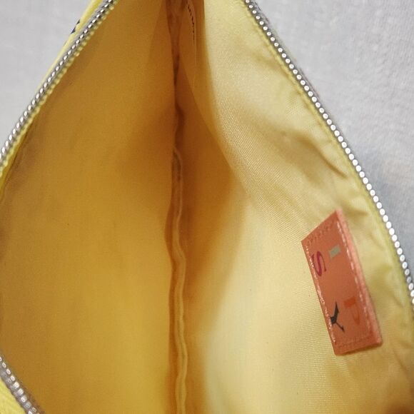 5/$20 Ipsy Cosmetic Makeup Travel Organizer Purse Organizer Light Yellow - Picture 4 of 6